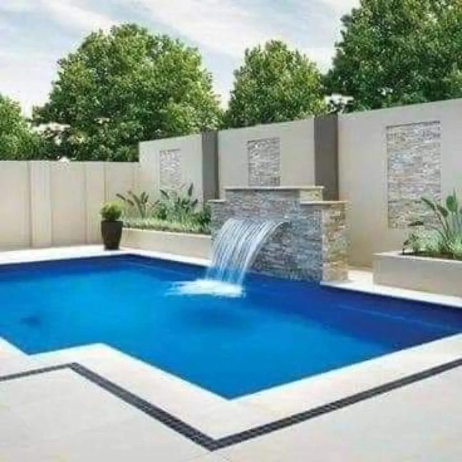 Topiary & Garden Beds